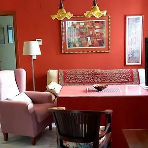 Junto A La Calle Betis: El Corazon De Triana Apartamento Sevilla